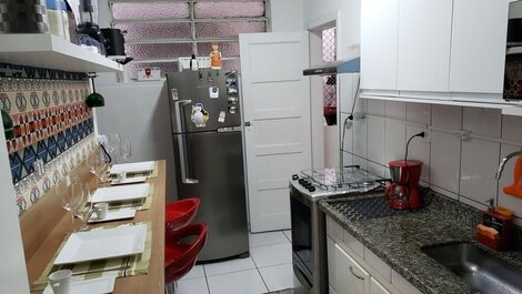 Quarto na Consolação Próximo à Avenida Paulista.