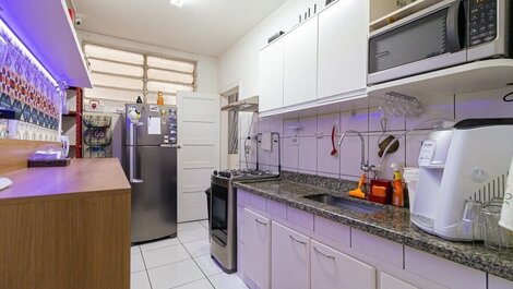 Quarto na Consolação Próximo à Avenida Paulista.