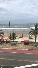 Apartment with gourmet balcony, facing the sea in Mongaguá/Sp