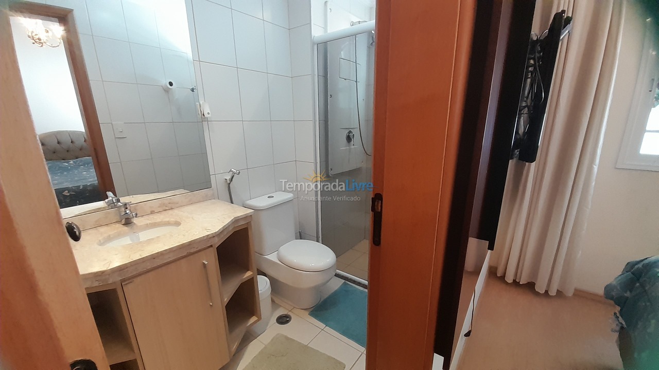 Apartamento para alquiler de vacaciones em Campos do Jordão (Capivari)