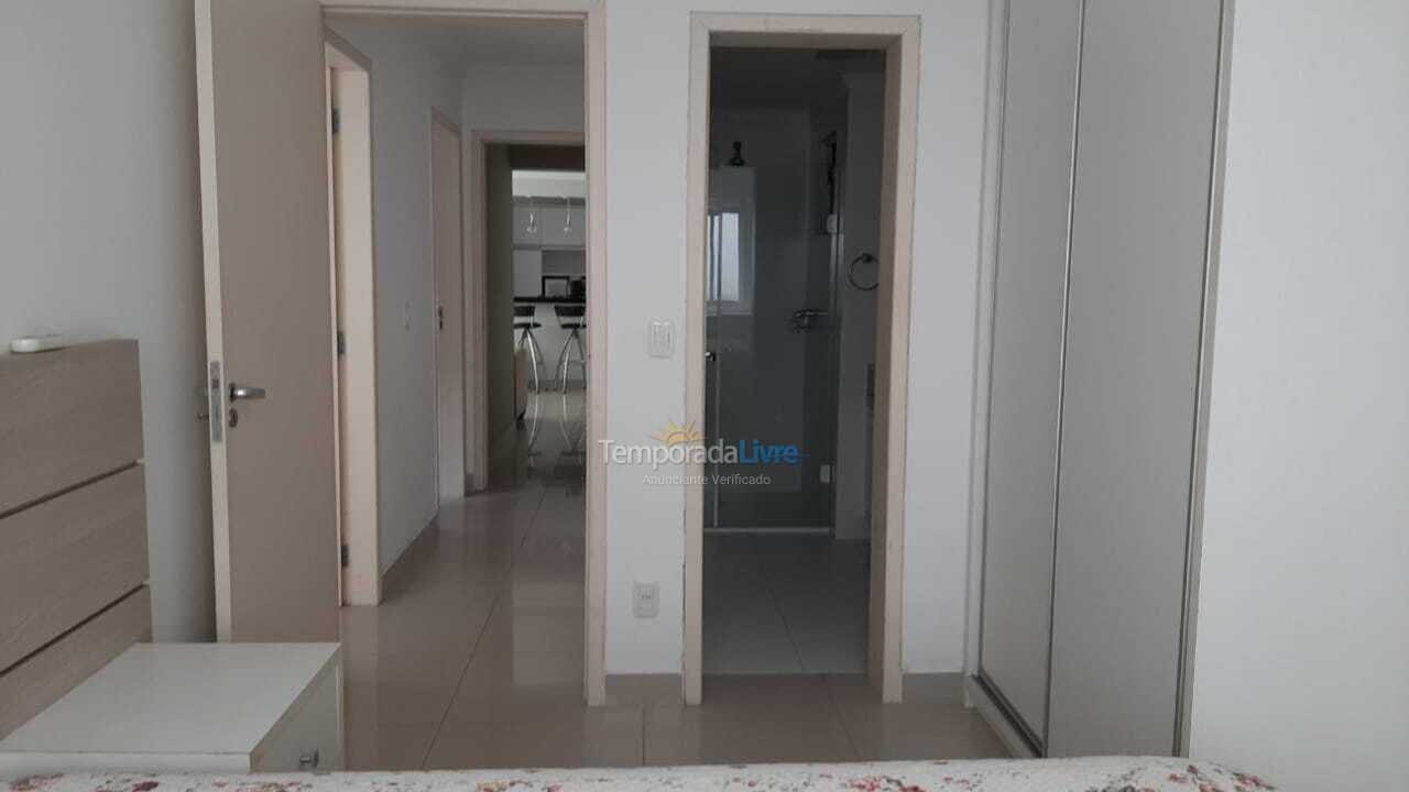 Apartamento para aluguel de temporada em Balneário Camboriú (Praia Central)