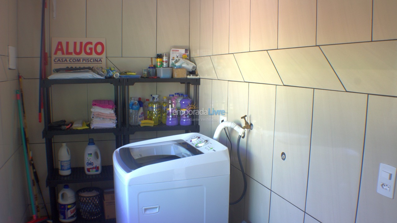 Casa para alquiler de vacaciones em Guaratuba (Nereidas)