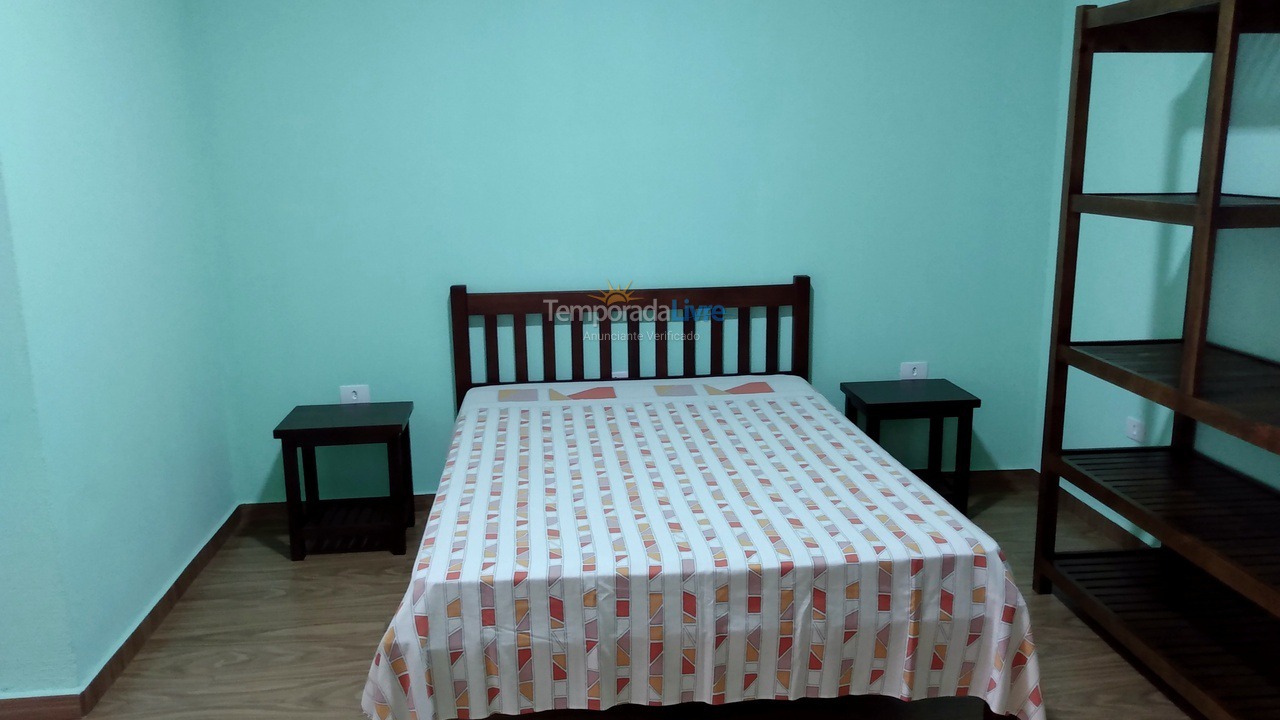 Casa para alquiler de vacaciones em Guaratuba (Nereidas)