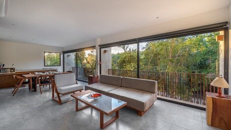 2 BR | Great location | natural lightning