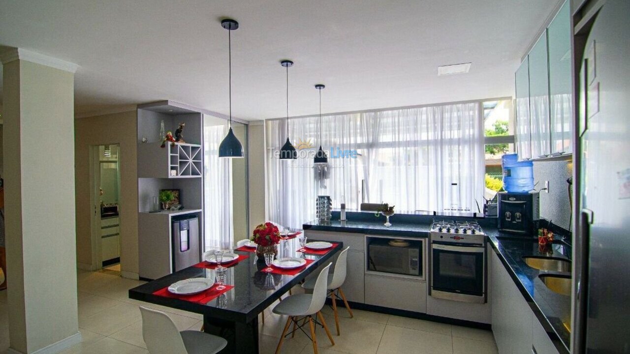 Casa para alquiler de vacaciones em Navegantes (Meia Praia)