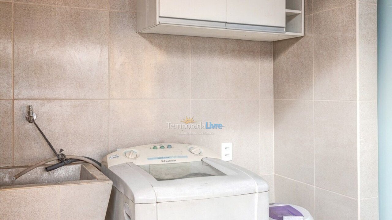 Casa para aluguel de temporada em Navegantes (Meia Praia)