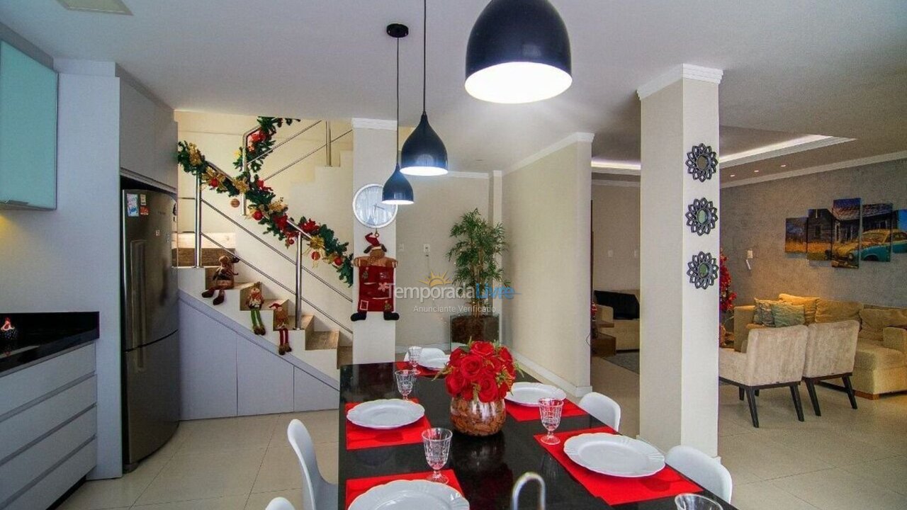 Casa para alquiler de vacaciones em Navegantes (Meia Praia)