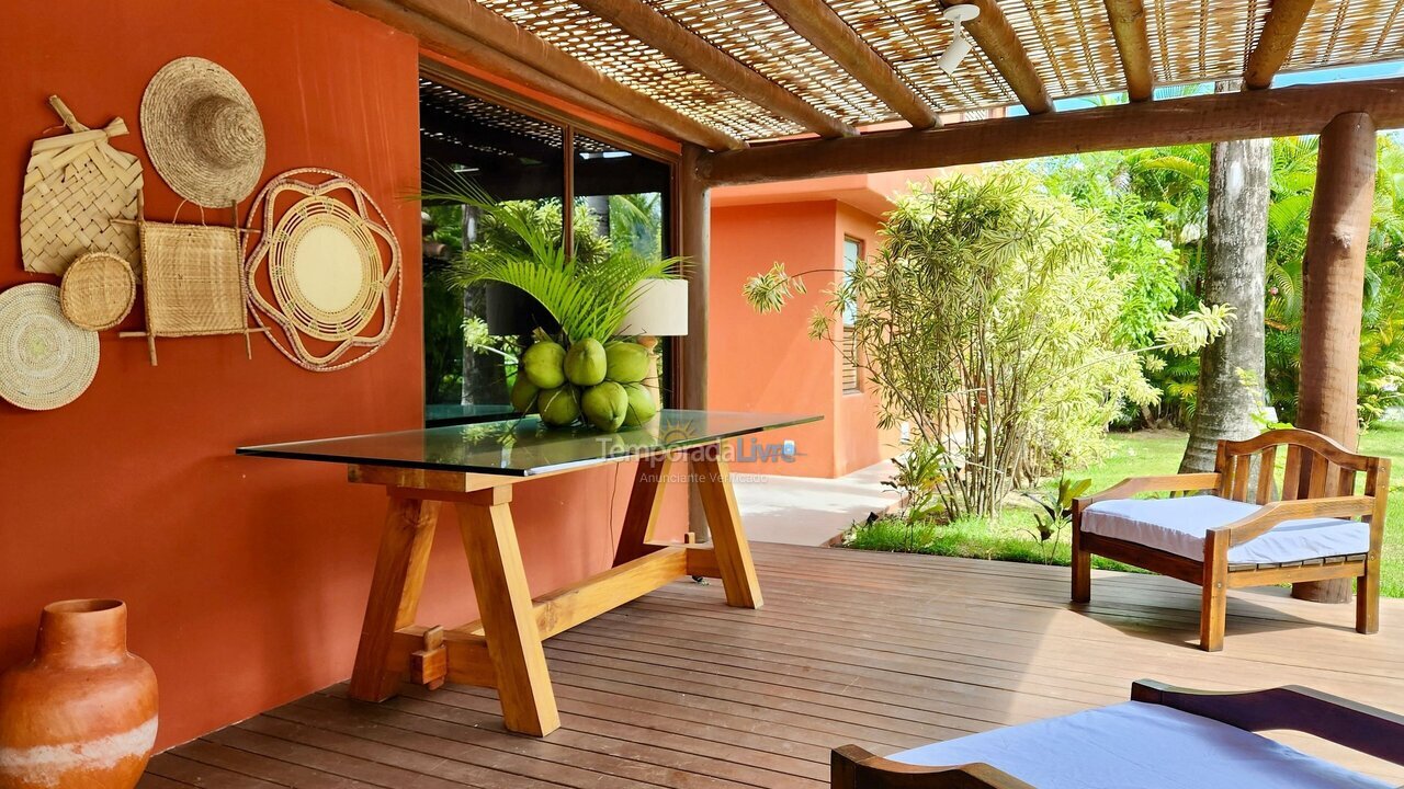 Casa para aluguel de temporada em Mata de São João (Imbassaí)