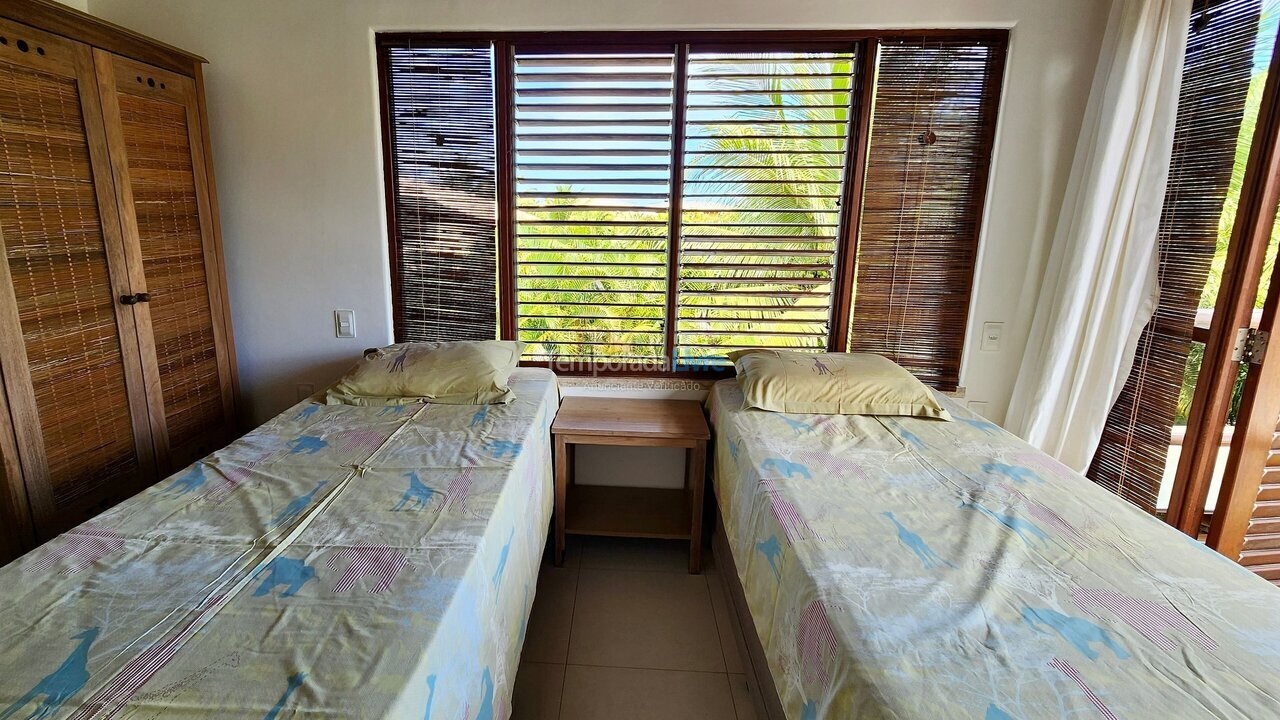 Casa para aluguel de temporada em Mata de São João (Imbassaí)