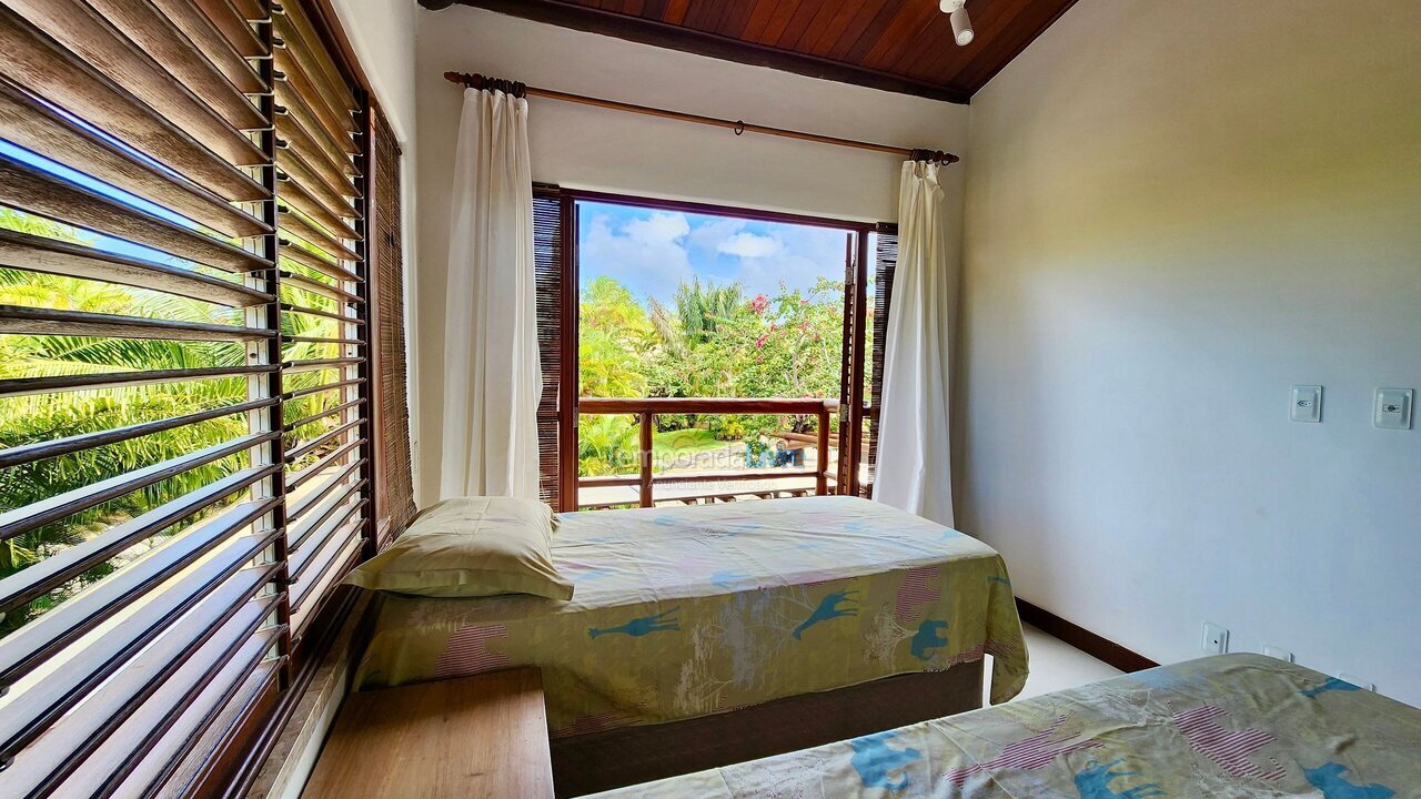 Casa para aluguel de temporada em Mata de São João (Imbassaí)