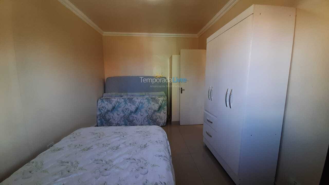 Apartamento para alquiler de vacaciones em Guarujá (Enseada)