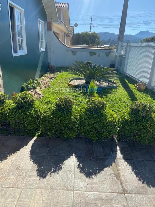 Casa para aluguel de temporada em Urubici (Jardim Verde Vale)