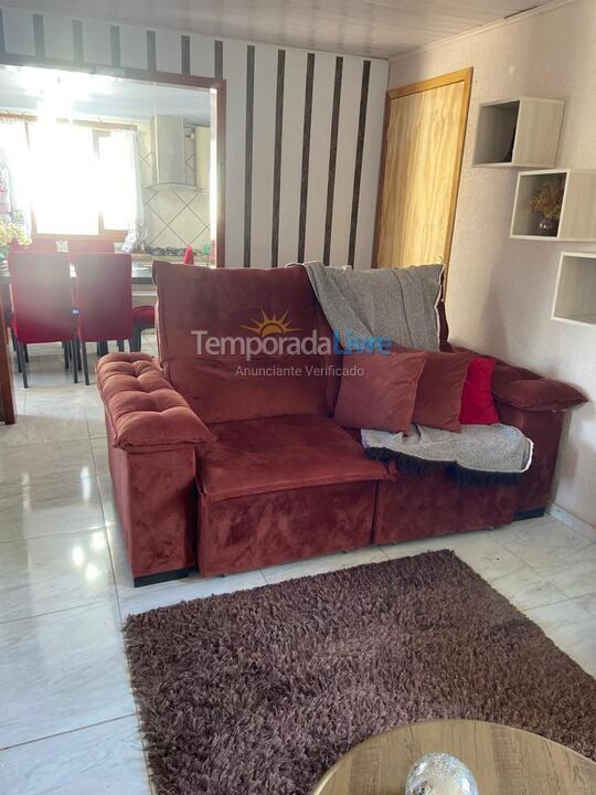 Casa para aluguel de temporada em Urubici (Jardim Verde Vale)