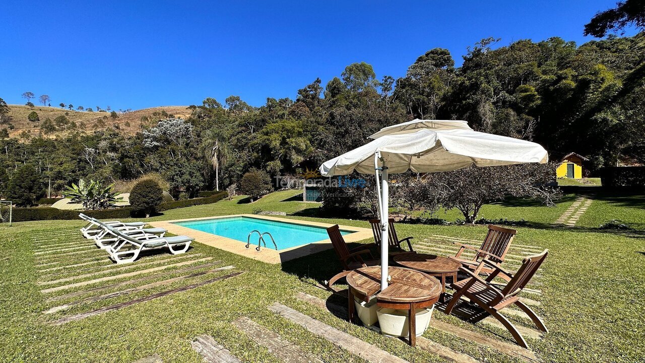 Casa para alquiler de vacaciones em Teresópolis (Santa Rita)