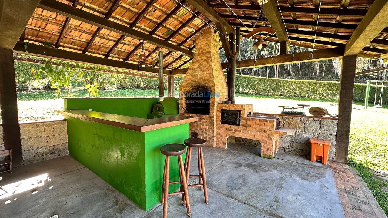 Casa para alquiler de vacaciones em Teresópolis (Santa Rita)