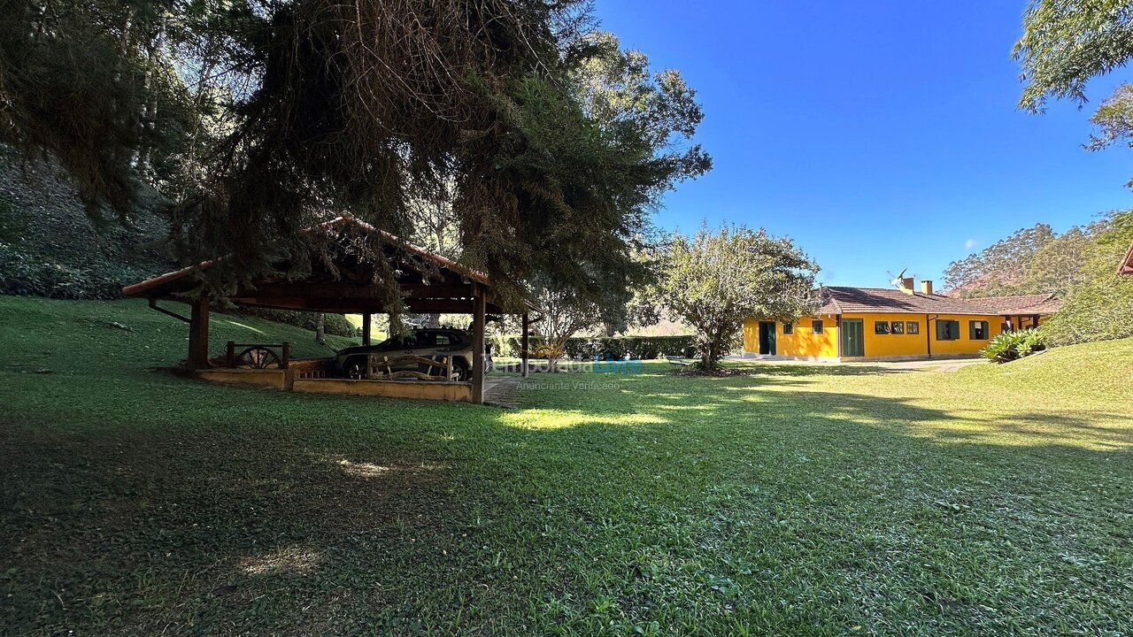 Casa para alquiler de vacaciones em Teresópolis (Santa Rita)