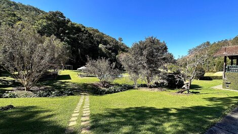 LUXOBRASIL #SE11 Casa Pitangas Teresópolis 05 Dormitorios Alquiler...