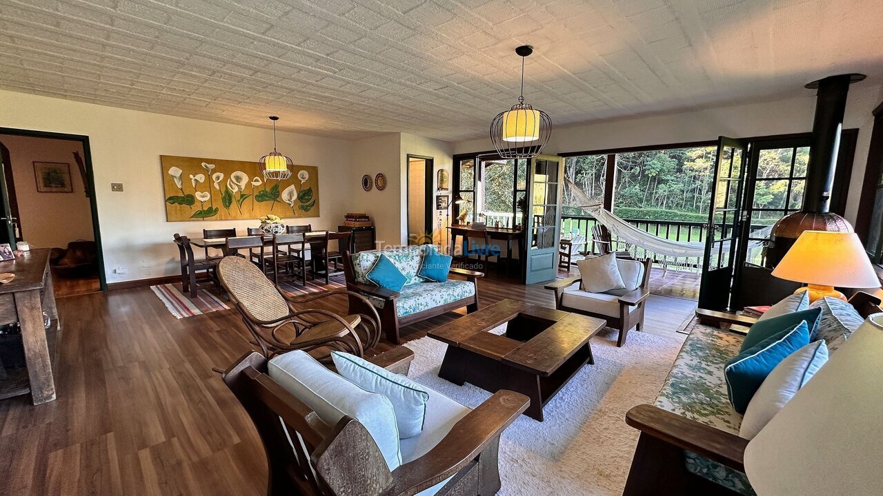 Casa para alquiler de vacaciones em Teresópolis (Santa Rita)