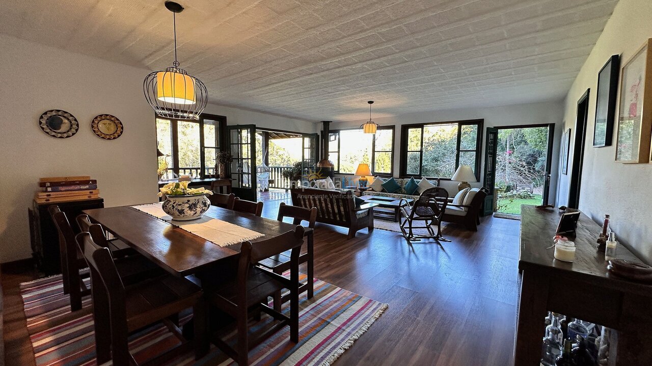 Casa para alquiler de vacaciones em Teresópolis (Santa Rita)