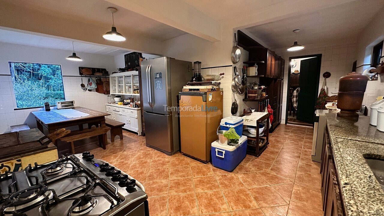 Casa para alquiler de vacaciones em Teresópolis (Santa Rita)