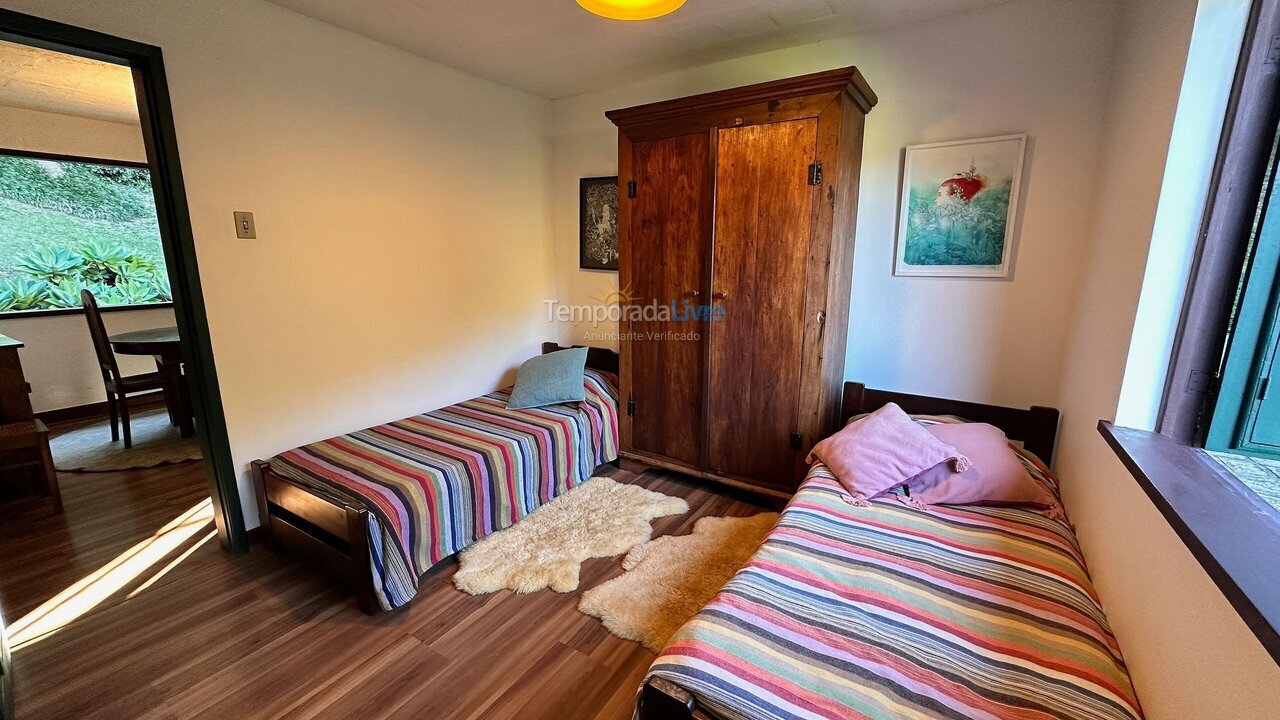 Casa para alquiler de vacaciones em Teresópolis (Santa Rita)