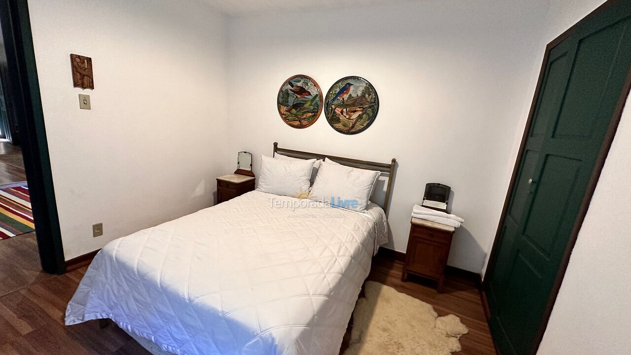 Casa para alquiler de vacaciones em Teresópolis (Santa Rita)