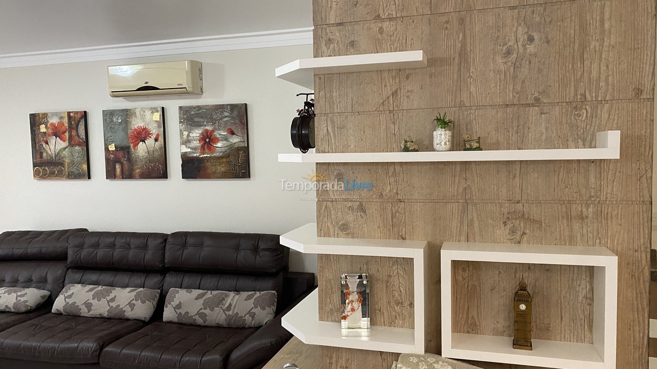 Apartamento para alquiler de vacaciones em Bombinhas (Praia de Bombas)