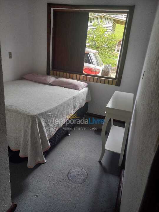 Chácara / sítio para aluguel de temporada em águas Mornas (Rio Miguel)