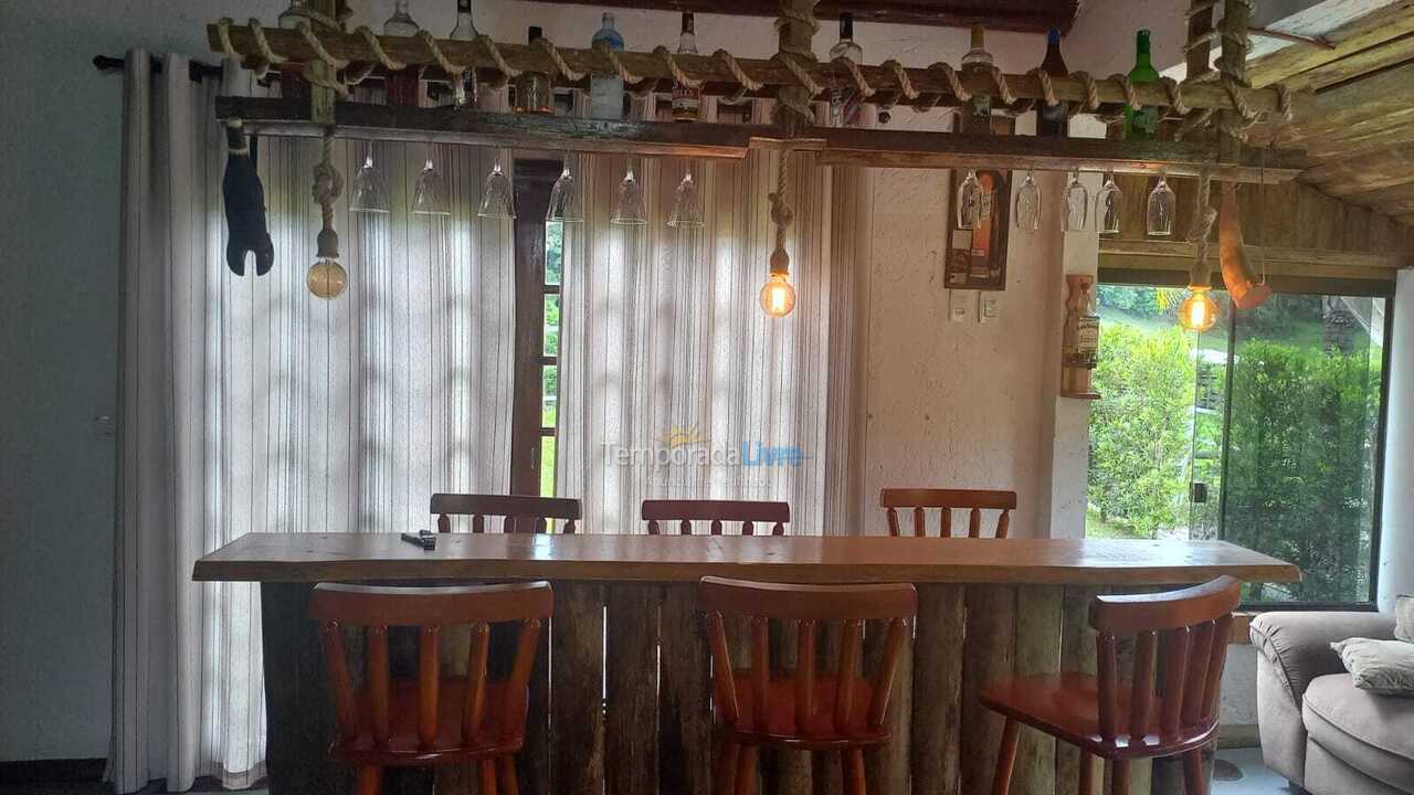 Chácara / sítio para aluguel de temporada em águas Mornas (Rio Miguel)