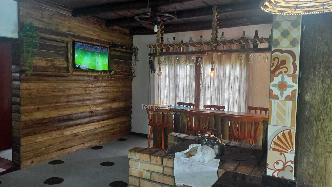 Chácara / sítio para aluguel de temporada em águas Mornas (Rio Miguel)