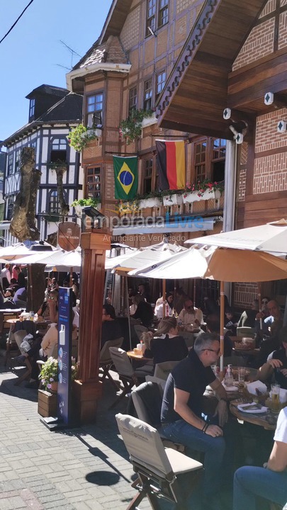 Apartamento para aluguel de temporada em Campos do Jordão (Alto da Boa Vista)