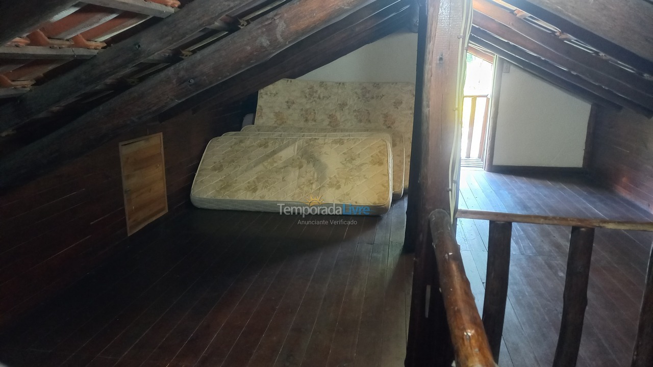 Chácara / sítio para aluguel de temporada em águas Mornas (Rio Miguel)