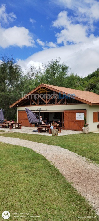 Apartamento para aluguel de temporada em Campos do Jordão (Alto da Boa Vista)