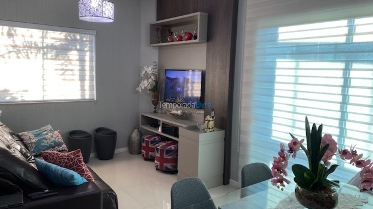 Apartamento para alquiler de vacaciones em Bombinhas (Praia de Bombas)