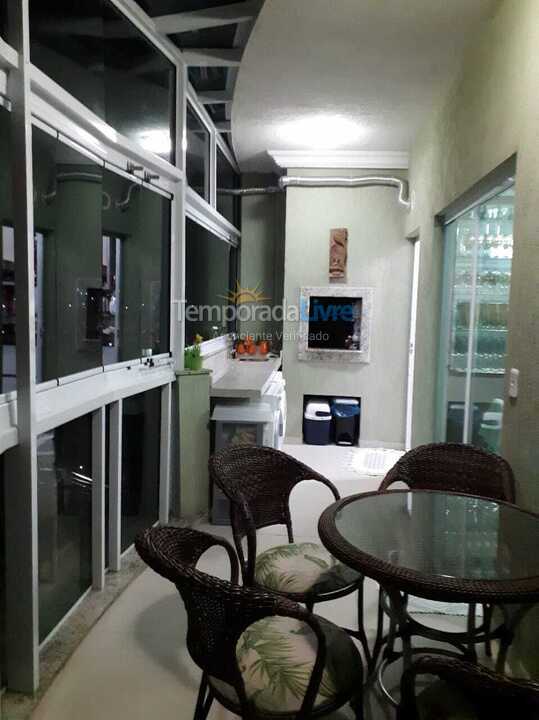 Apartamento para alquiler de vacaciones em Bombinhas (Praia de Bombas)