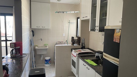 Excelente apartamento na Praia da Enseada em Guarujá-SP