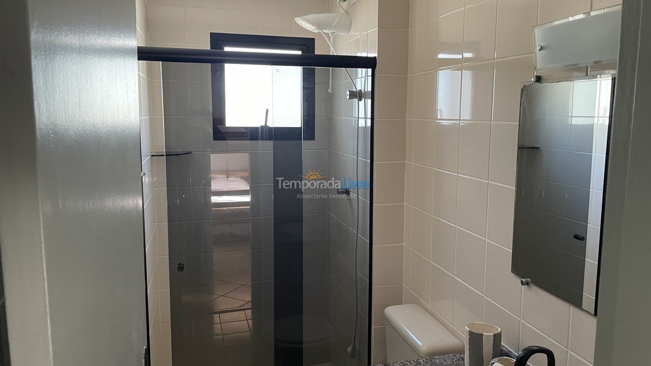 Apartamento para aluguel de temporada em Guarujá (Enseada)