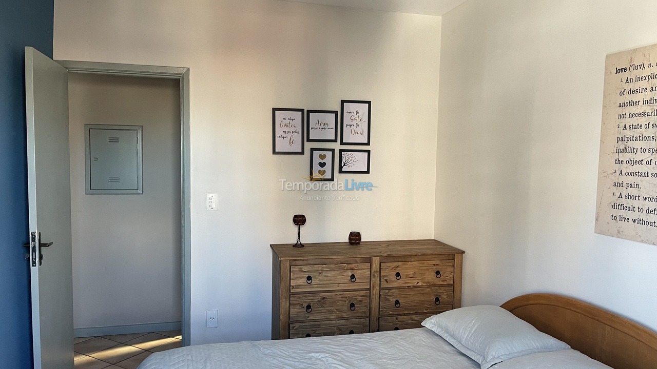 Apartamento para aluguel de temporada em Guarujá (Enseada)