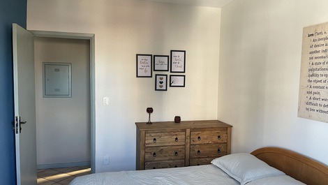 Excelente apartamento na Praia da Enseada em Guarujá-SP