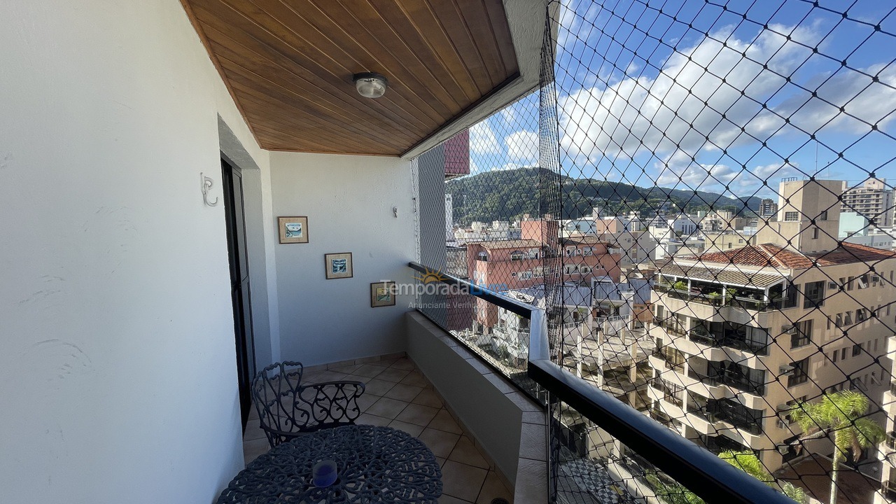 Apartamento para aluguel de temporada em Guarujá (Enseada)
