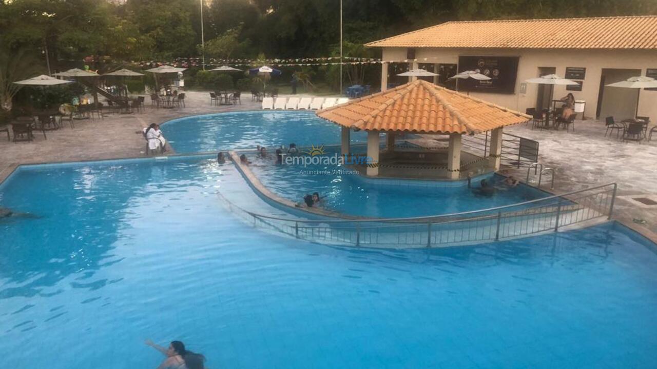 Apartamento para alquiler de vacaciones em Caldas Novas (Golden dolphin)