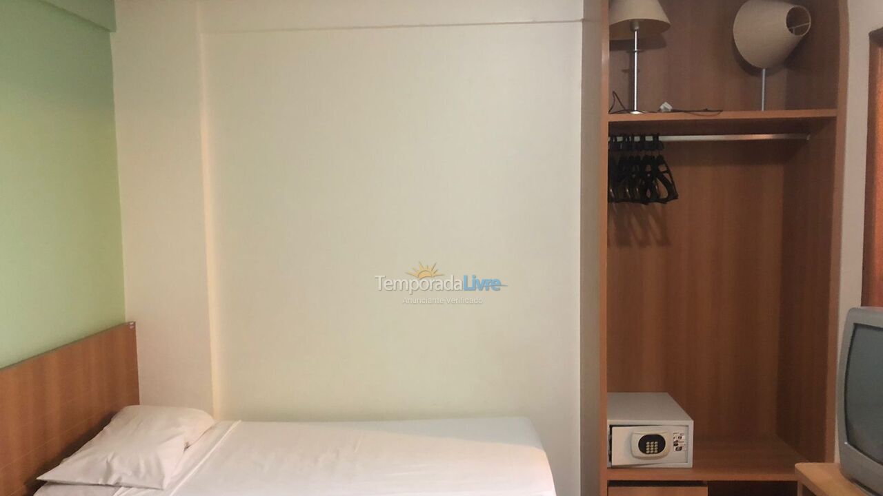 Apartamento para alquiler de vacaciones em Caldas Novas (Golden dolphin)