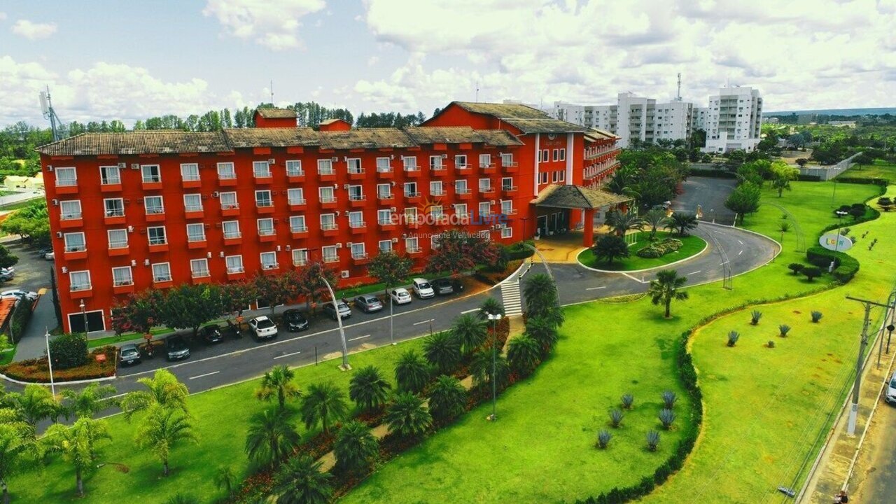 Apartamento para aluguel de temporada em Caldas Novas (Lagoa Quente)