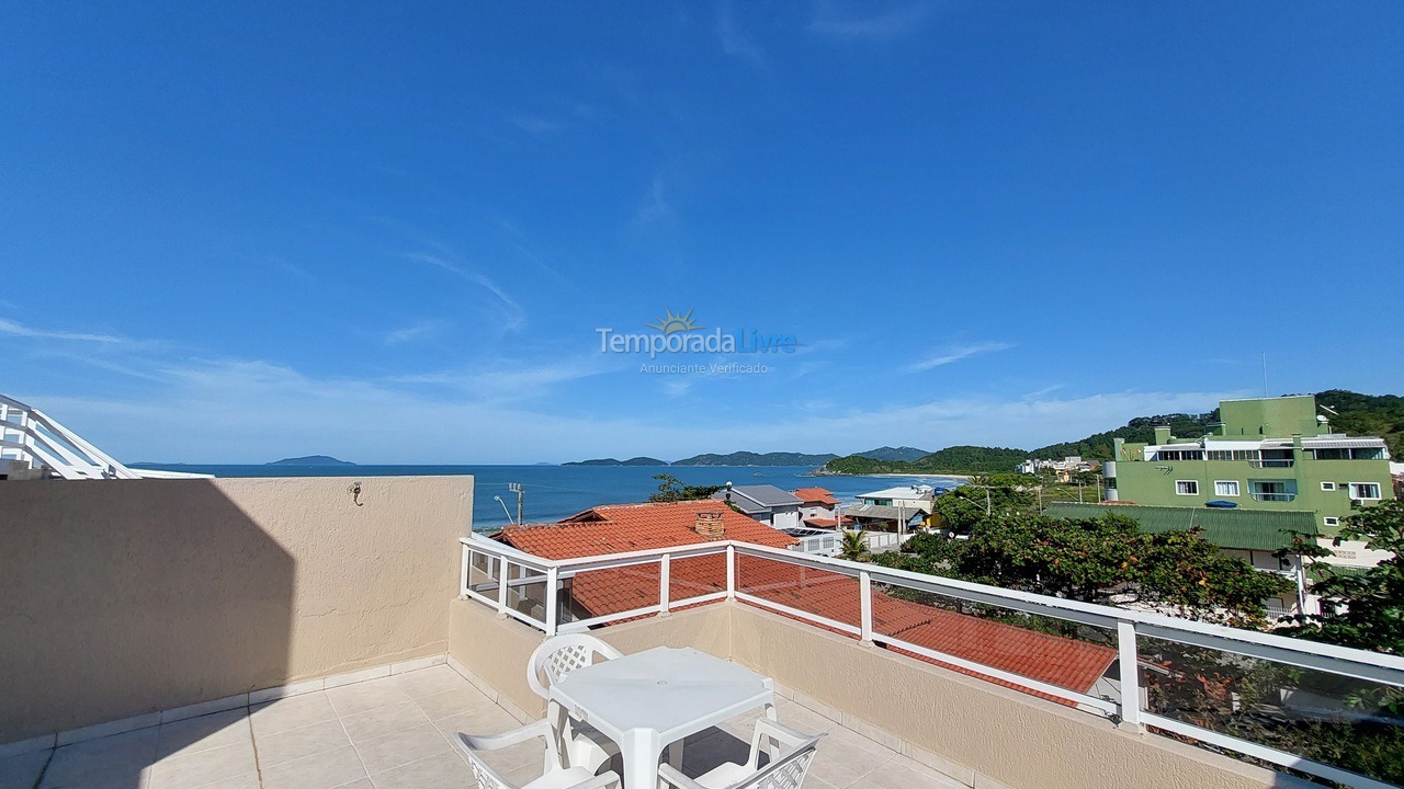 Apartamento para alquiler de vacaciones em Bombinhas (Praia de Quatro Ilhas)