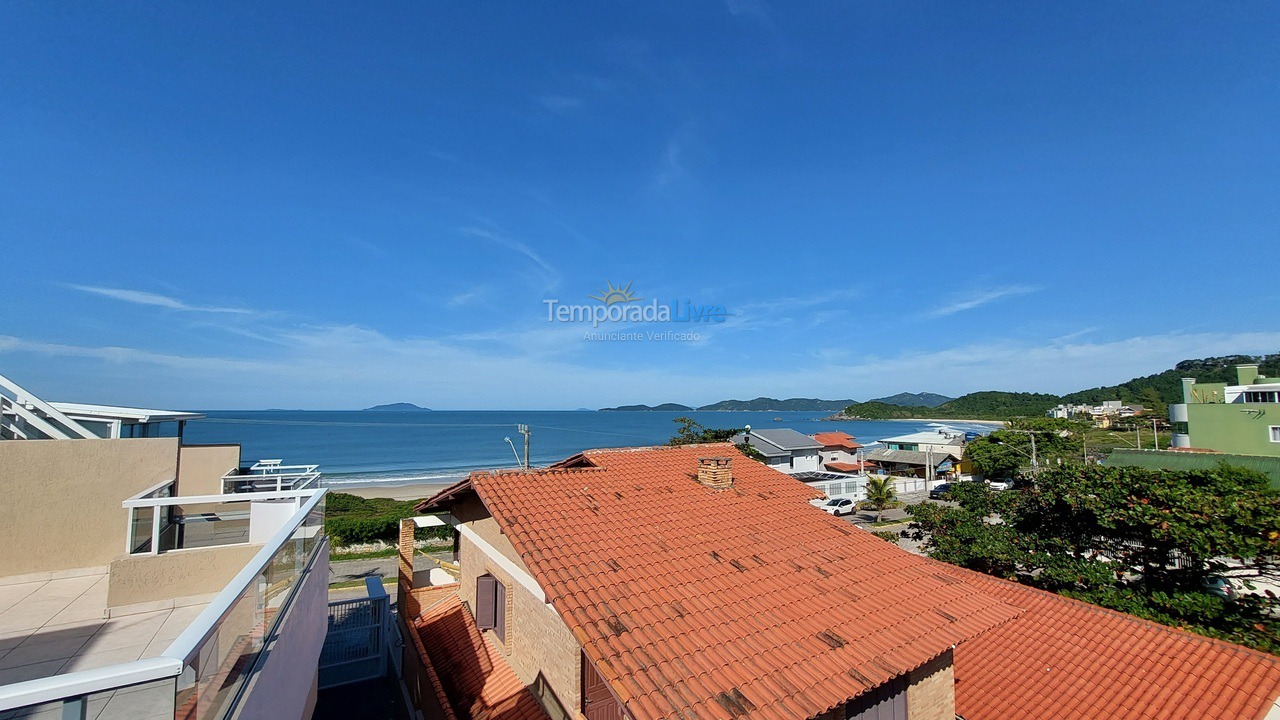 Apartamento para alquiler de vacaciones em Bombinhas (Praia de Quatro Ilhas)