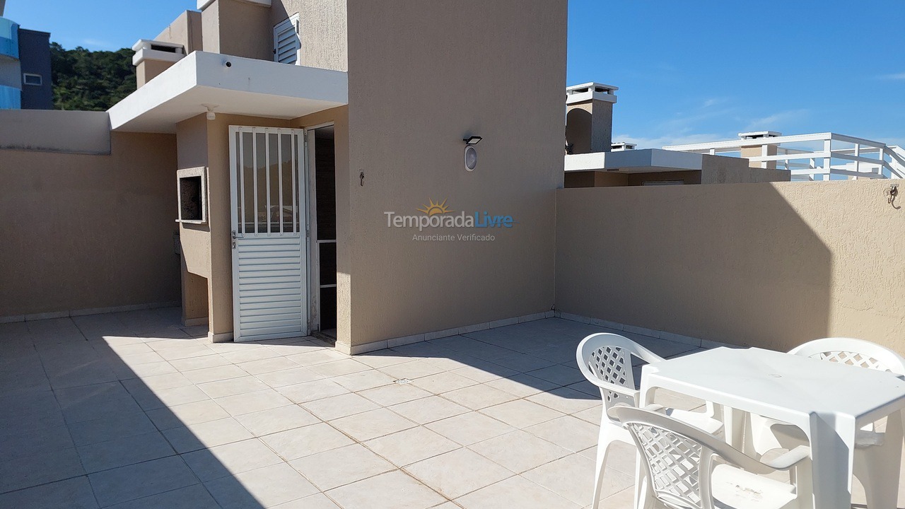 Apartamento para alquiler de vacaciones em Bombinhas (Praia de Quatro Ilhas)