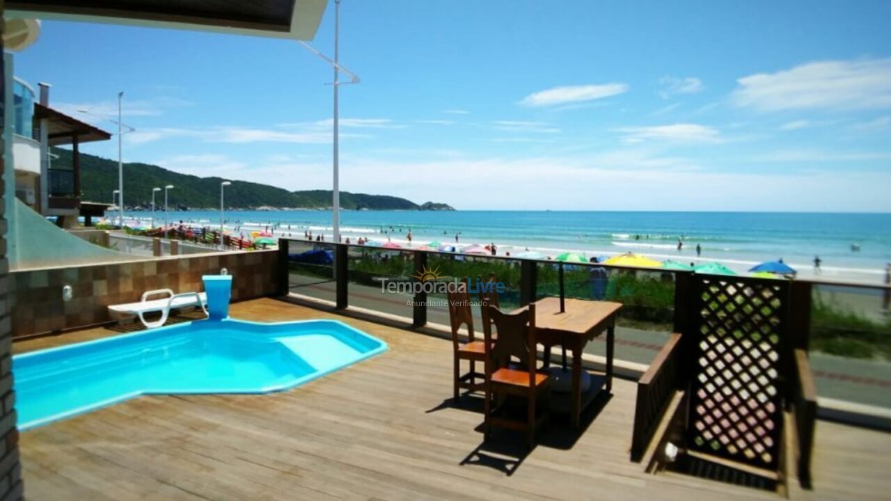 House for vacation rental in Bombinhas (Praia de Bombas)