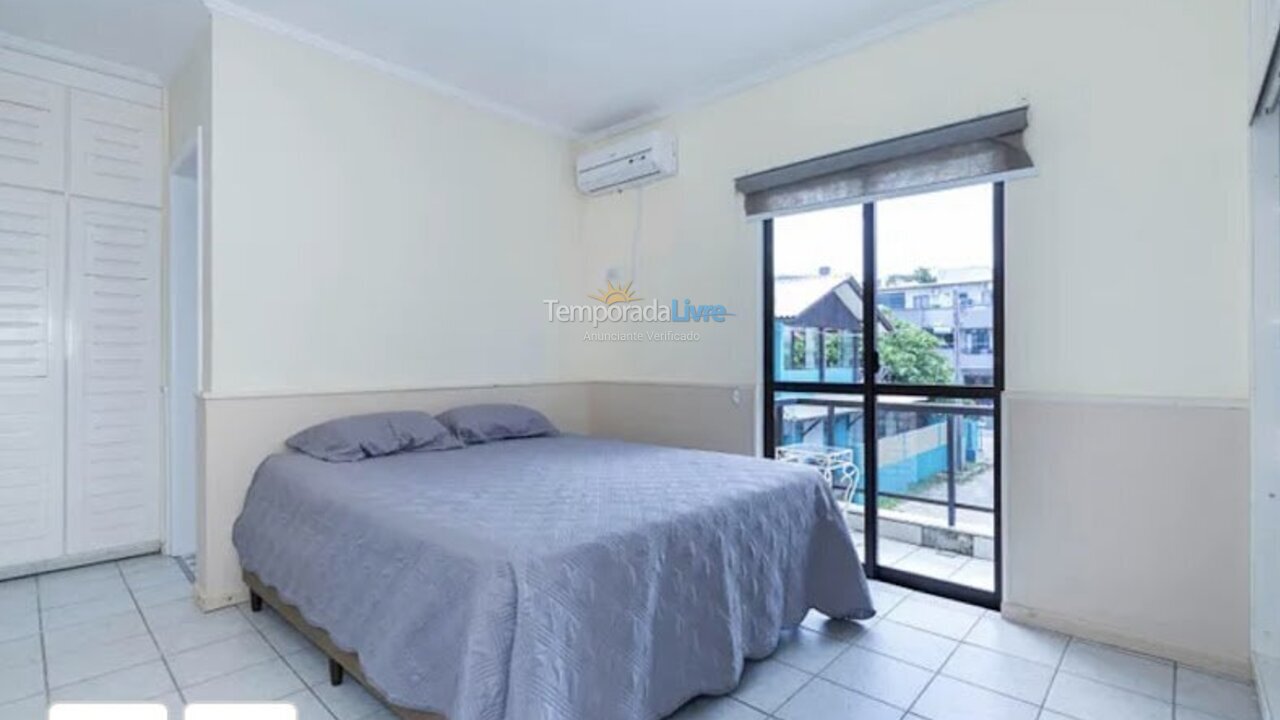 House for vacation rental in Bombinhas (Praia de Bombas)