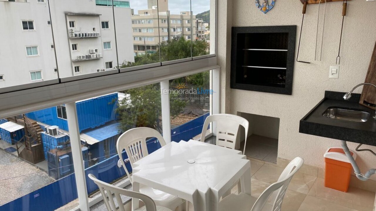 Apartamento para alquiler de vacaciones em Bombinhas (Praia de Bombas)