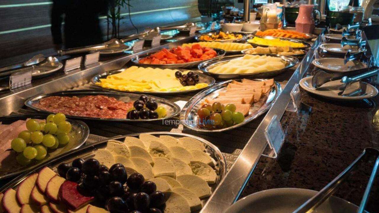 Apartamento para aluguel de temporada em Campina Grande do Sul (Centro)